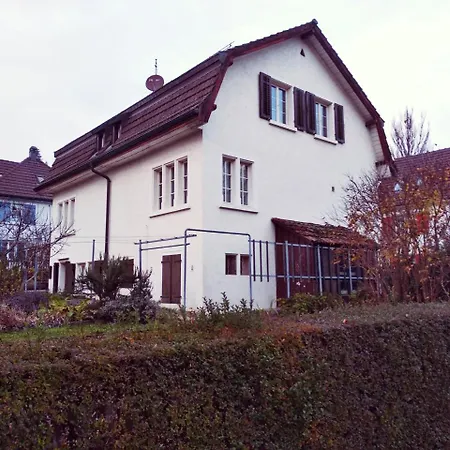 ホームステイ Nord House チューリッヒ
